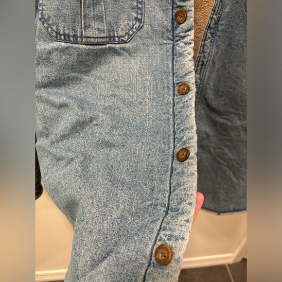 Levi Strauss & Co Sherpa Lined Light Wash Jean Jacket Size M Unisex - Picture 4 of 7